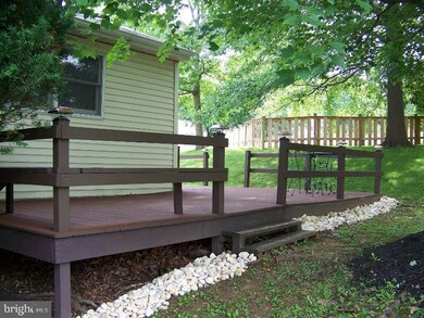 10 Sycamore Cir, Stevens, PA 17578 - photo 4