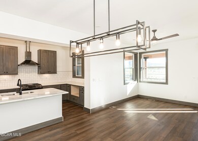 Kitchen Living Area
