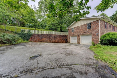 4299HappyValley-5