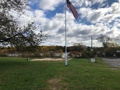 81 Wilder St, Swansea, MA 02777 - photo 6