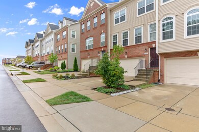 8538 Crooked Tree Ln, Laurel, MD 20724 - photo 2