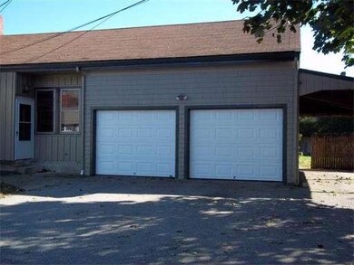 17 Ravenna St, Milford, MA 01757 - photo 2