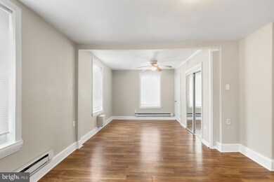 1707 W Oxford St unit D, Philadelphia, PA 19121 - photo 6