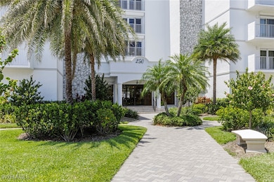 View of home's community