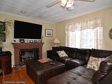 Den/Family/Great Room.
