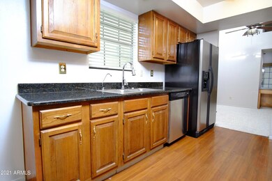 7809S.HeatherDr_Kit3
