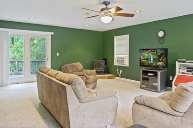 124 Olesen Rd, Derry, NH 03038 - photo 7