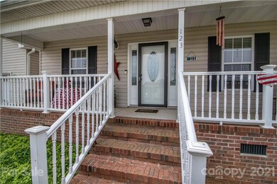 123 Mallory Ln, Statesville, NC 28625 - photo 5