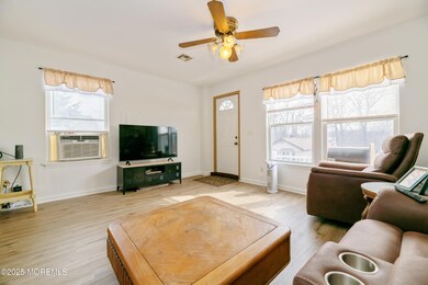 820 Forrest Ave, South Amboy, NJ 08879 - photo 7