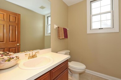 439 Engelwood Ct, Powell, OH 43065 - photo 6