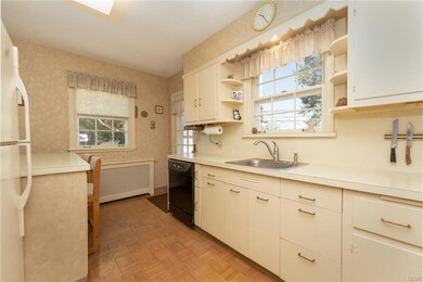 2611 Walnut St, Allentown, PA 18104 - photo 6