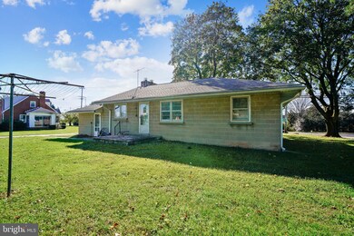 538 Obrecht Rd, Sykesville, MD 21784 - photo 7