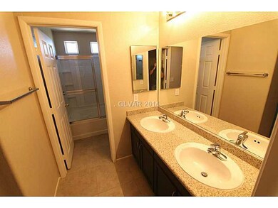 Master Bath/Spa.