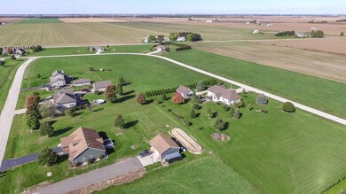 2455 N 4220th Rd, Sheridan, IL 60551 - photo 6