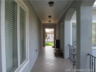 Porch - Covered Porch to Guest Suite