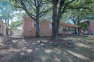 11121 Beverly Hills Dr, Little Rock, AR 72211 - photo 2