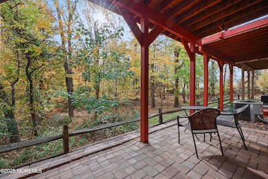 61 Pate Dr, Middletown, NJ 07748 - photo 4