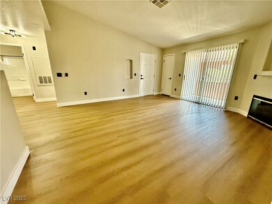 4730 E Craig Rd unit 2110, Las Vegas, NV 89115 - photo 2