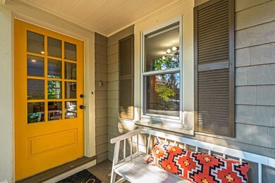 269 Temple St, West Roxbury, MA 02132 - photo 2