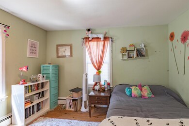 22 Thornton Rd, Nashua, NH 03063 - photo 7