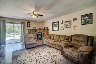 18307 Stevens Rd, Shawnee, OK 74801 - photo 6