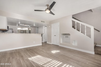 2424 E TRACY LN 1