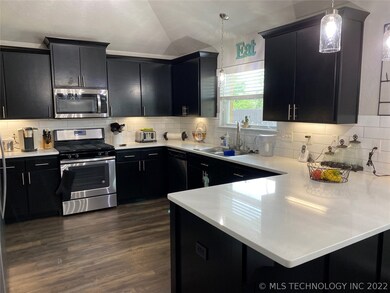 20931 E 40th Place S, Broken Arrow, OK 74014 - photo 5