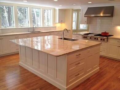 10 Melrose Ave, Needham, MA 02492 - photo 2