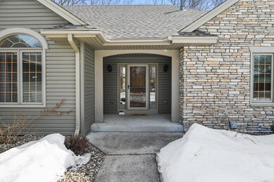 6233 Addington Ct, Eden Prairie, MN 55346 - photo 3
