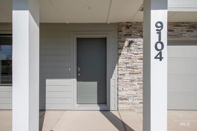 9104 W Cornflower St, Nampa, ID 83687 - photo 2