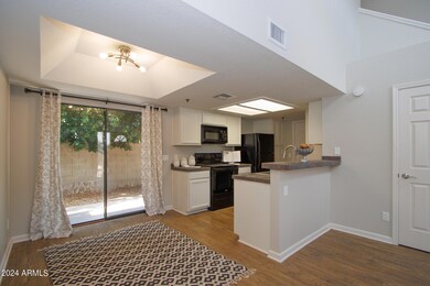 Kitchen Dining Breakfast Bar