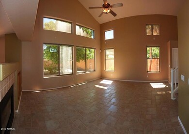 Family Room Vacant 3