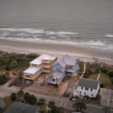 811 E Arctic Ave