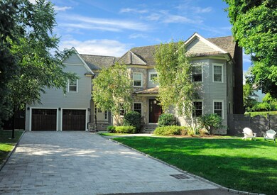 7 Binney Ln, Old Greenwich, CT 06870 - photo 2