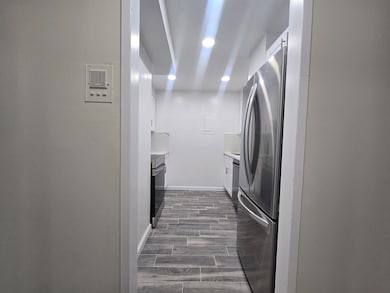 133 Harmon Cove Tower unit 133, Secaucus, NJ 07094 - photo 2