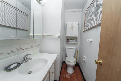 Primary 1/2 bath