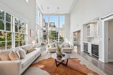 100 Normandy Ave unit TH79, Columbus, OH 43215 - photo 2