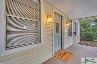 2411 E 39th St, Savannah, GA 31404 - photo 6
