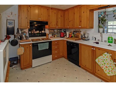 139 Raleigh Way, Portsmouth, NH 03801 - photo 6