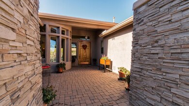 2420 N Keesha-6