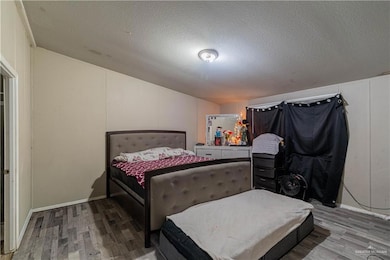 11504 Emeri Ln, Edinburg, TX 78542 - photo 7