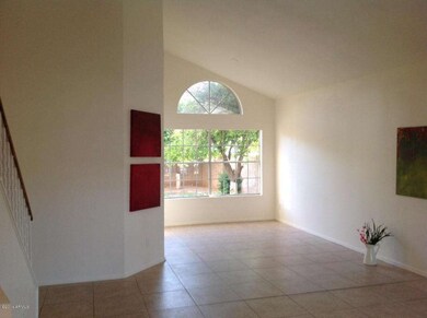 Entry:Dining