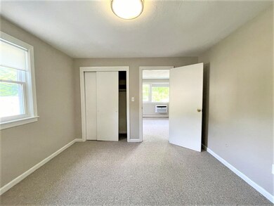 17 Burlington St unit 4, Woburn, MA 01801 - photo 4