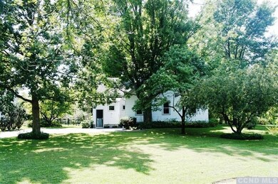 31 Seaman Ave, Castleton On Hudson, NY 12033 - photo 4