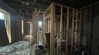 606 S Broadway, Camden, NJ 08103 - photo 5