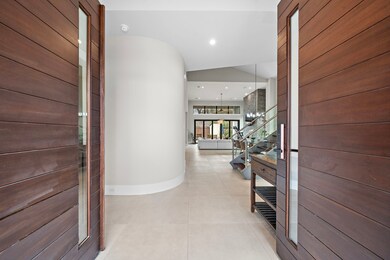 810 W 30th St, Houston, TX 77018 - photo 4