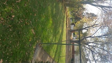 201 Delaware Ln, Whitehall, PA 18052 - photo 5