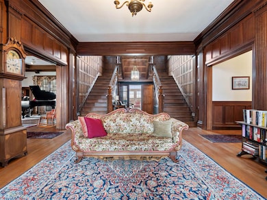 1860 Mccoy Rd, Huntington, WV 25701 - photo 3