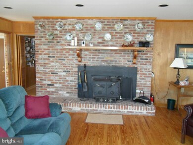 479 N Lakeshore Dr, Louisa, VA 23093 - photo 7