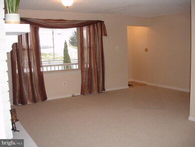 2669 Fries Mill Rd, Williamstown, NJ 08094 - photo 3